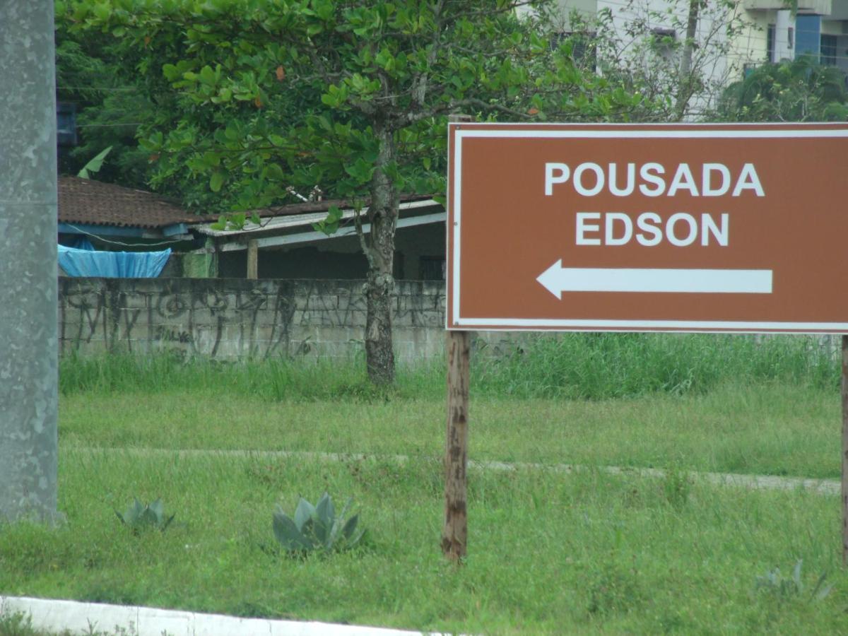 Pousada Edson Caraguatatuba Bagian luar foto